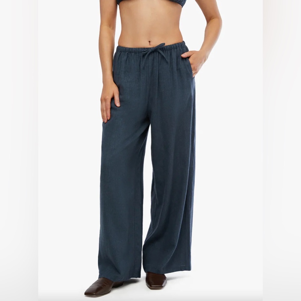 NWT WEWOREWHAT XS soft navy color Linen blend pants